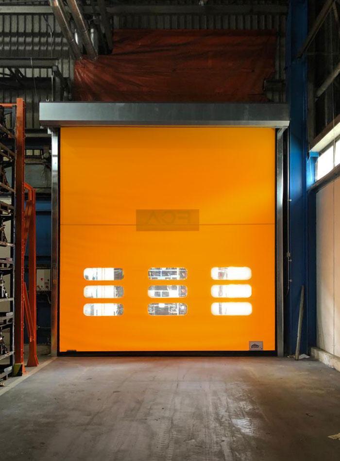 B-Drive I Compact, fast and windproof high speed door