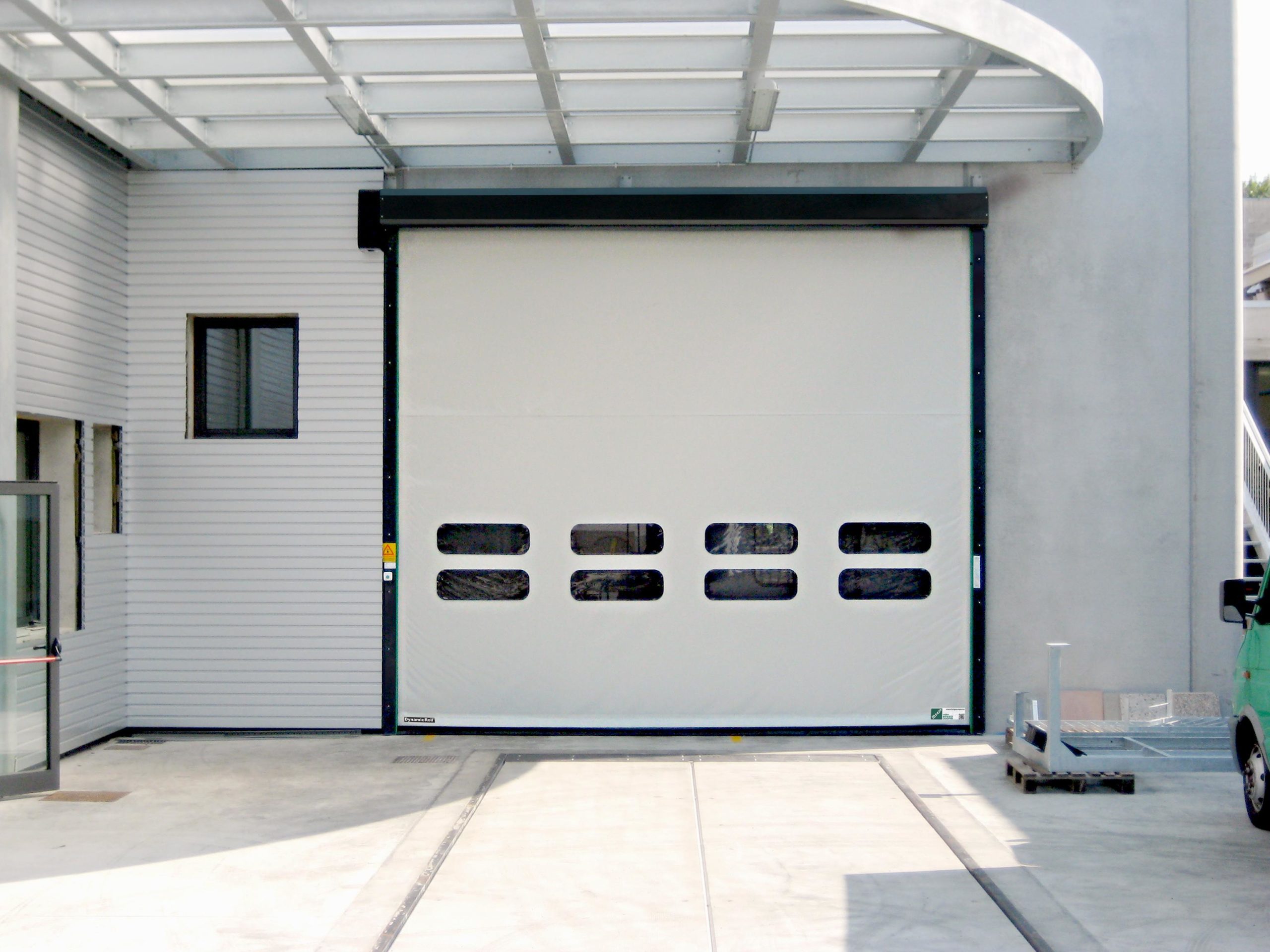Self-Repairing High Speed Doors DynamicRoll